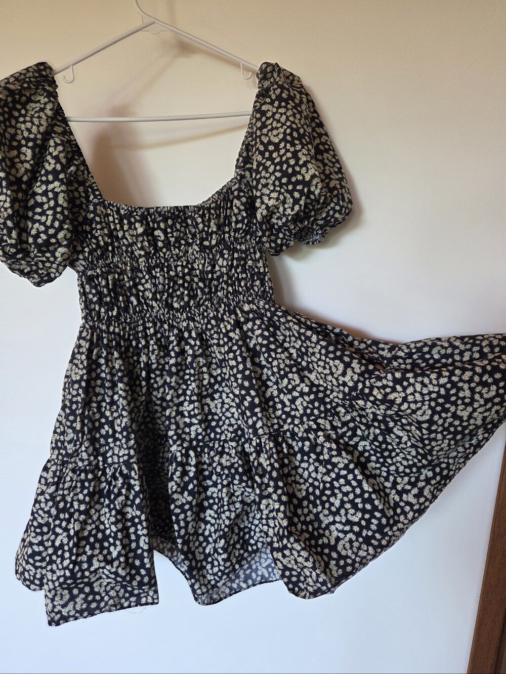 NWOT Matteau Shirred Peasant Puff Sleeve Mini Dress In Midnight Daisy - Picture 5 of 10